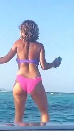 Rita Ora Nude Leaked Photos & 2020 Explicit PORN Video 45
