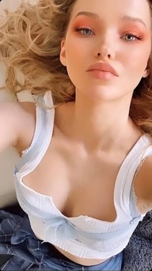 Dove Cameron Nude LEAKED Snapchat Pics & Sex Tape 53