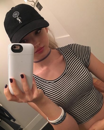 Dove Cameron Nude LEAKED Snapchat Pics & Sex Tape 69