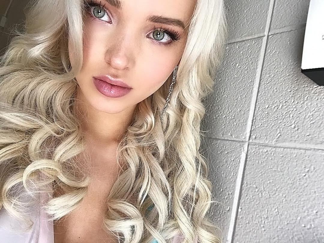 Dove Cameron Nude Leaked Snapchat Pics And Sex Tape 