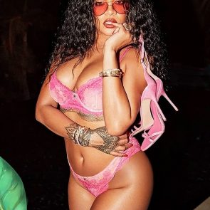 Rihanna Naked Leaks and PORN Sex Tape [2021 NEWS] 142