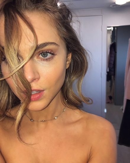 Naked anne winters Anne Winters