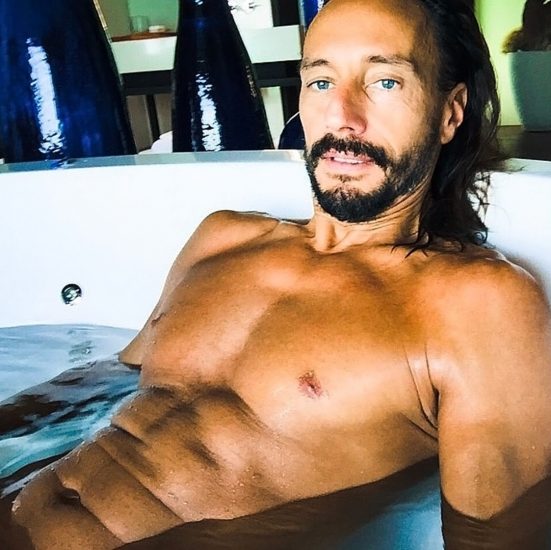 Bob Sinclar NUDE On The Beach & Shirtless, Bulge & Hot Pics 91