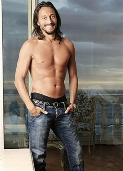 Bob Sinclar NUDE On The Beach & Shirtless, Bulge & Hot Pics 97