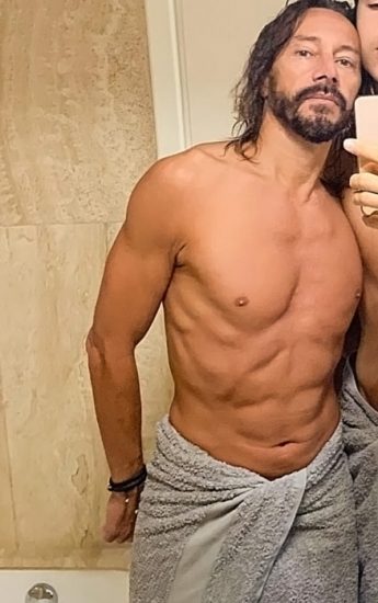 Bob Sinclar NUDE On The Beach & Shirtless, Bulge & Hot Pics 198