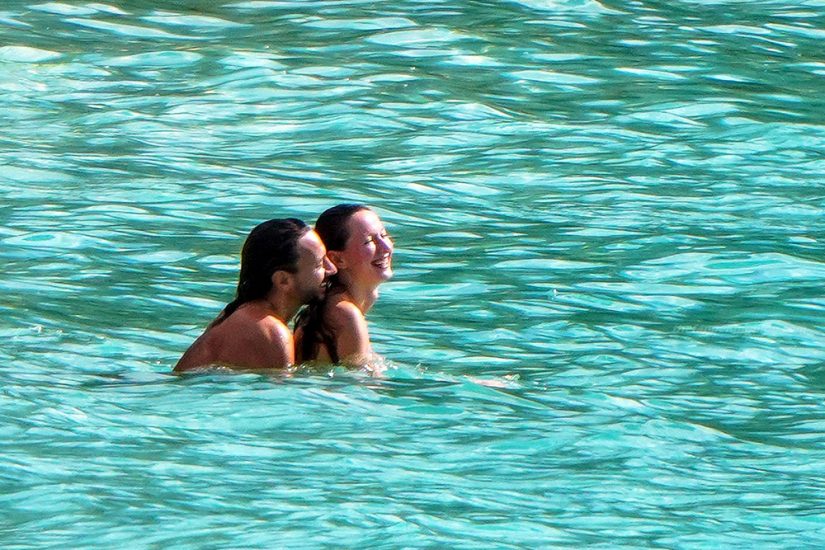 Bob Sinclar NUDE On The Beach & Shirtless, Bulge & Hot Pics 148