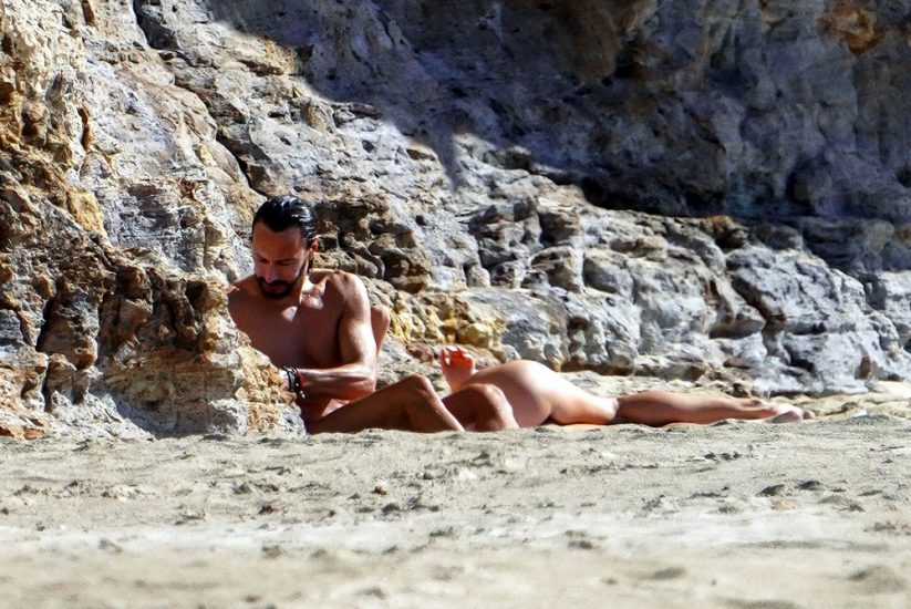 Bob Sinclar NUDE On The Beach & Shirtless, Bulge & Hot Pics 71