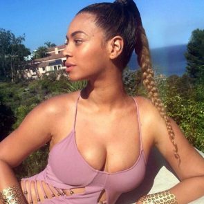 Beyonce Nude and Hot Pics & Leaked Porn Video [2021] 70