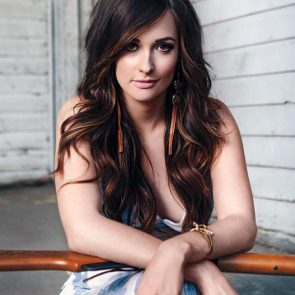 Kacey Musgraves Nude Photos and Sex Tape [2021] 43
