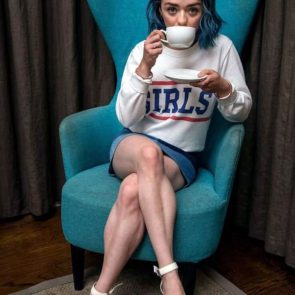 Maisie Williams Nude and Hot Pics & Porn Video [2021] 58