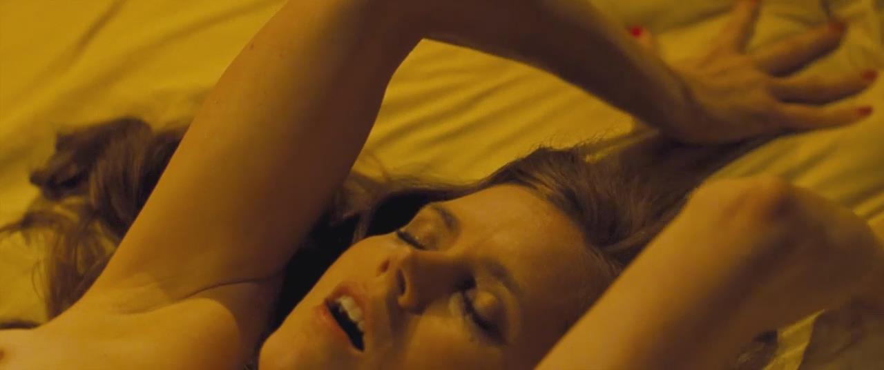 Сцена секса с Эми Адамс из фильма.