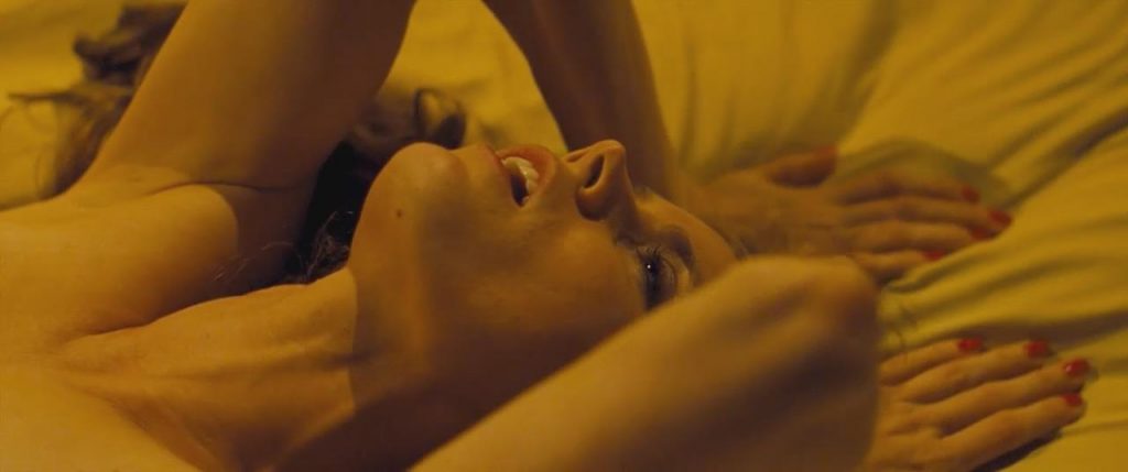 Amy Adams Nude in Heated Sex Scenes 25