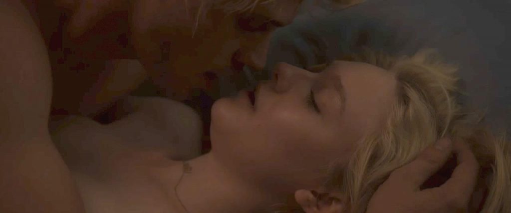 Dakota Fanning sex scene from Very Good Girls