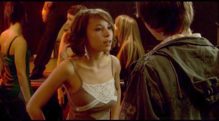 Jessica Parker Kennedy Nude Sex Scenes and Shocking PORN 974