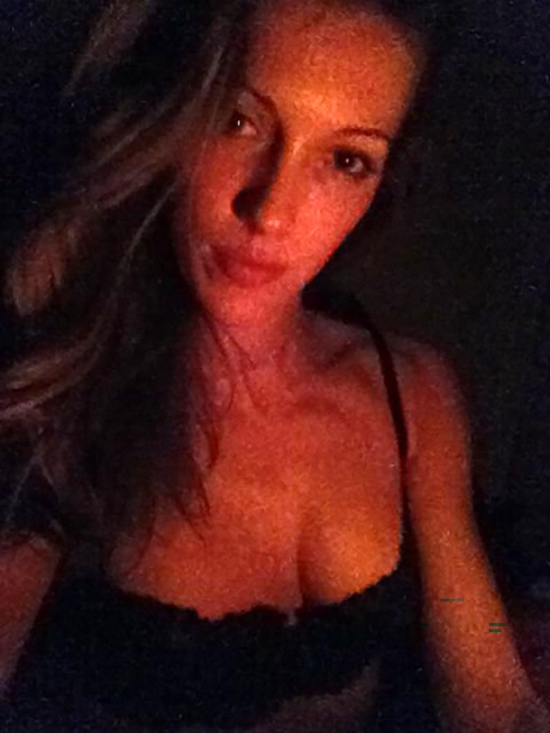 Katie Cassidy Nude Blowjob Photos Leaked