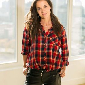 Katie Holmes Nude in Leaked Porn and Hot Pictures 40