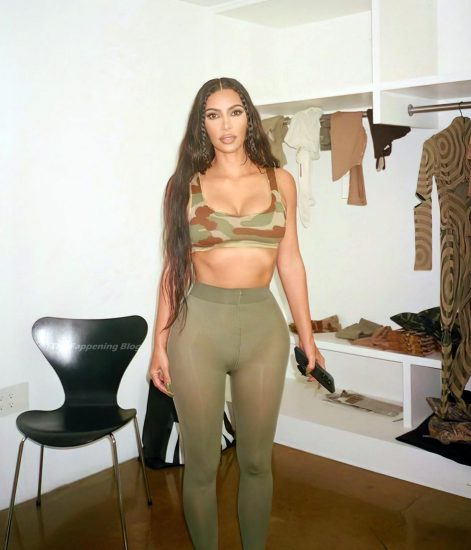 2021 Kim Kardashian Nude in Sex Tape – Famous PORN ! 74