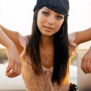 Kristin Kreuk Nude Photos and Porn Video – LEAKED 158