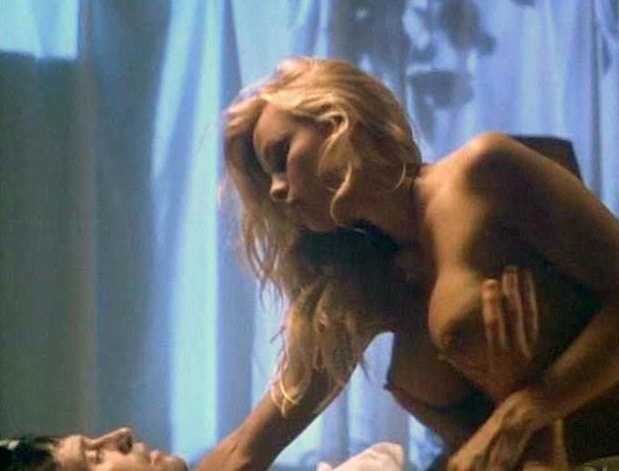 Movies nude pam anderson Pamela Anderson