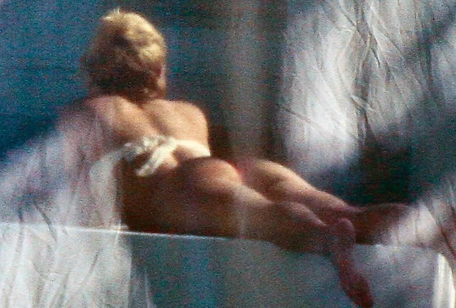 Shakira Model porn images shakira nude pics leaked blowjob porn video scand...