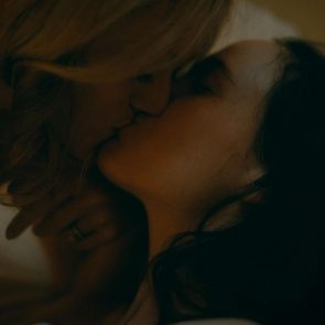 ellen page lesbian kiss