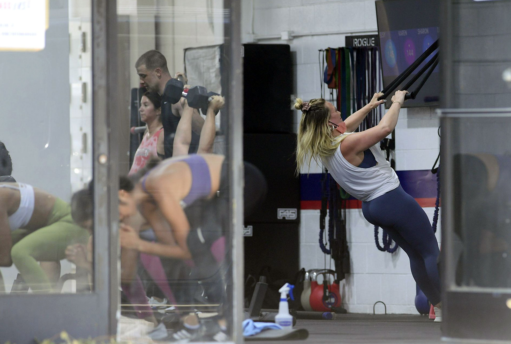 Hilary Duff Sexy Working Out.