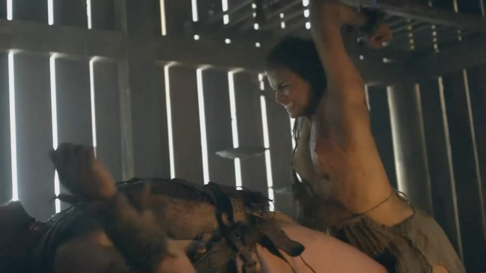 Katrina Law kills gladiator while getting fucked and naked Spartacus Vengeance - S02E03 2