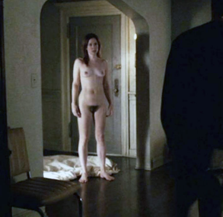 771px x 750px - Mary-Louise Parker Nude Pics, Scenes & Porn - Scandal Planet
