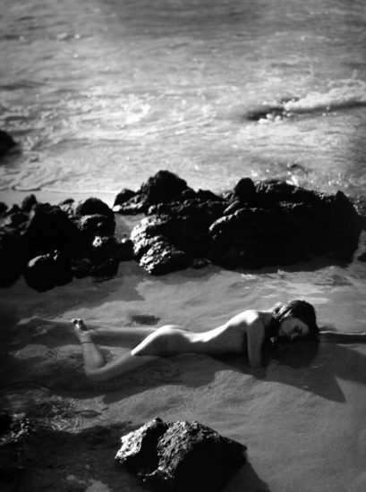 Miranda Kerr Nude Photos and Naked Sex Scenes 99