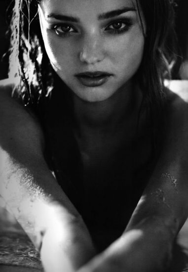 Miranda Kerr Nude Photos and Naked Sex Scenes 30