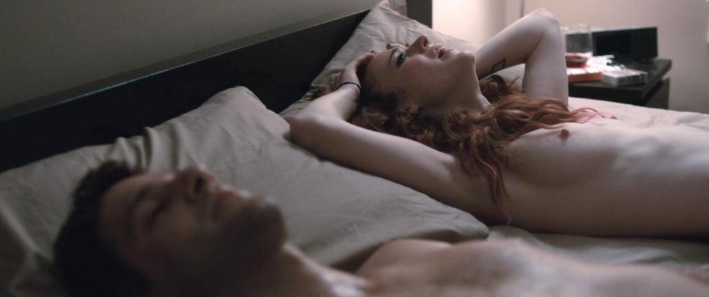 Rose Leslie exposed in sex scene from Sticky Notes