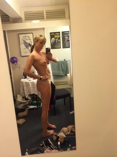 Tamzin Outhwaite Nude LEAKED Pics & Lesbian Porn 78