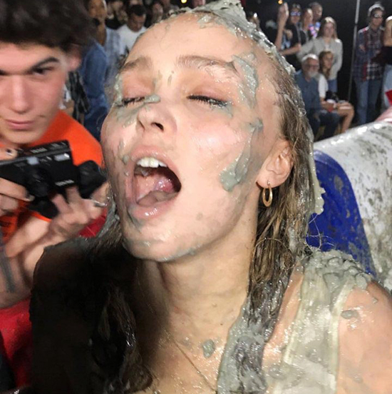 Lily Rose Depp Nude And Private Leaked Pics And Porn Scandal Planet 1658
