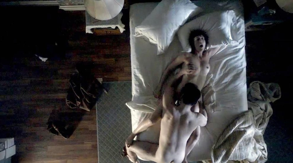 Lizzy Caplan Nude LEAKED Pics, Porn and Sex Scenes 34