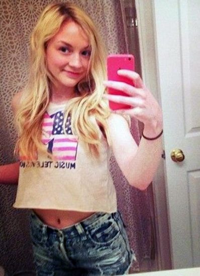 Emily Kinney Nude Leaked Pics, Porn and Sex Scenes 90