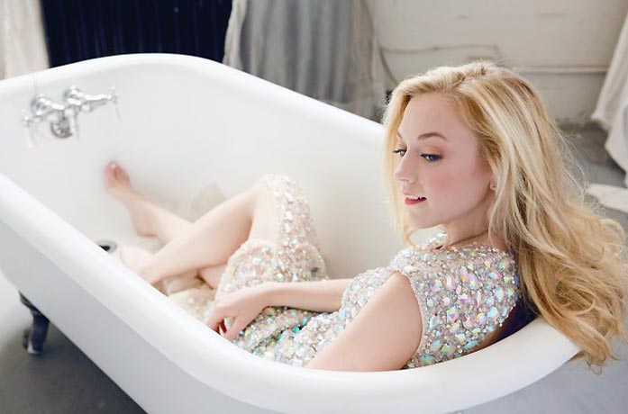 Emily Kinney Nude Leaked Pics, Porn and Sex Scenes 57