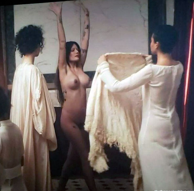 Halsey NEW Nude For her Music Video.
