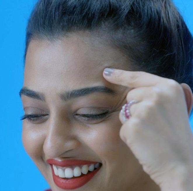 Radhika Apte Nude Leaked Pics And Porn Video Scandal Planet 