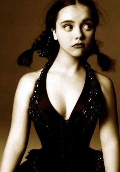 Christina Ricci Nude Scenes And Porn Video And Sexy Pics Scandal Planet