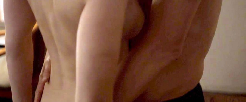 Emily Blunt Nude Pics, Scenes and Porn Video |2021| 19