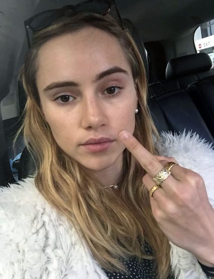 Suki Waterhouse Nude And Sexy Pics And Porn Video Scandal Planet