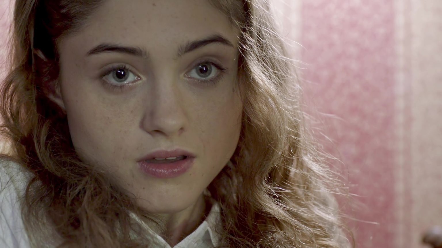 Natalia Dyer Nude Pics Scenes And Leaked Porn Video Scandal Planet 3891