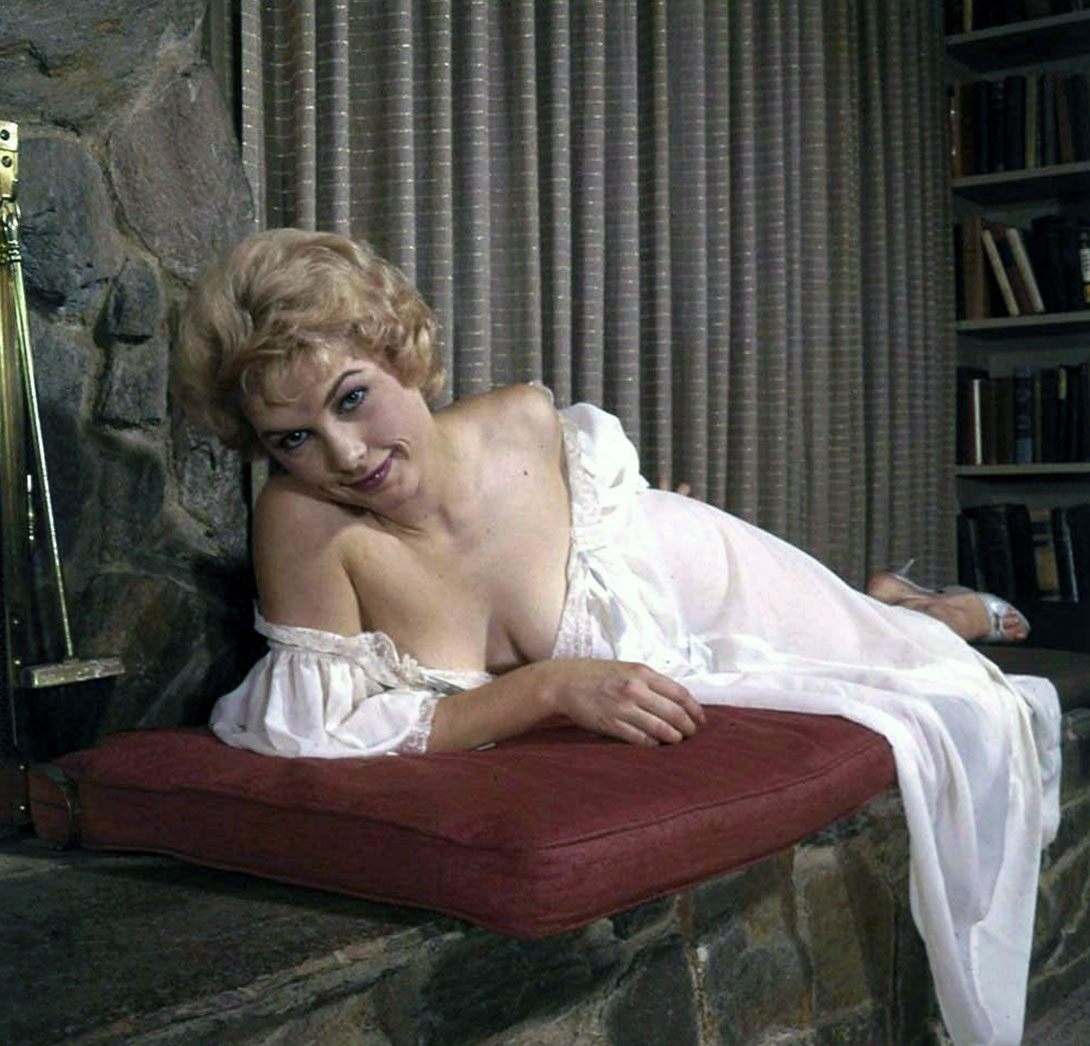 Stella Stevens Nude Photos Scenes And Porn Scandal Planet