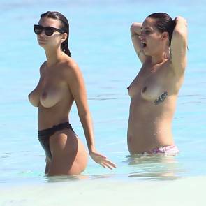 emily ratajkowski and her friend topless