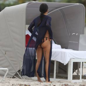 Karrueche Tran fine ass at the beach