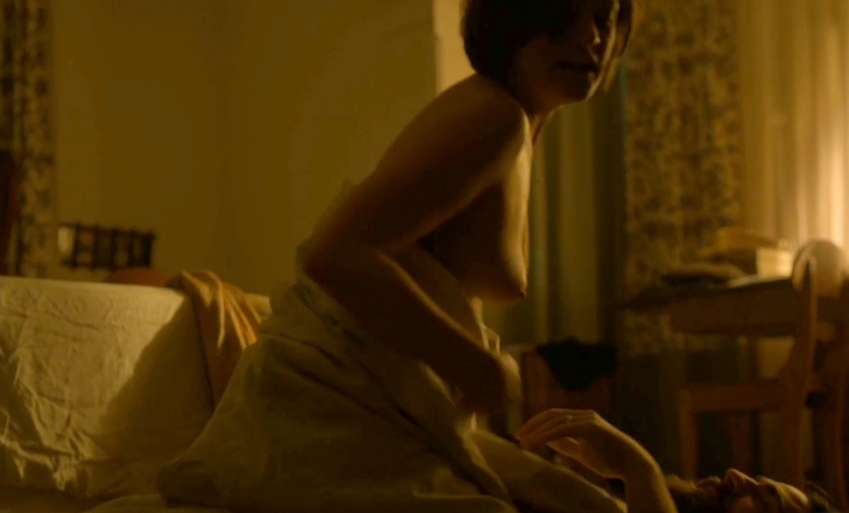 Elisabeth Moss Nude Sex Scene In Top Of The Lake - FREE VIDEO