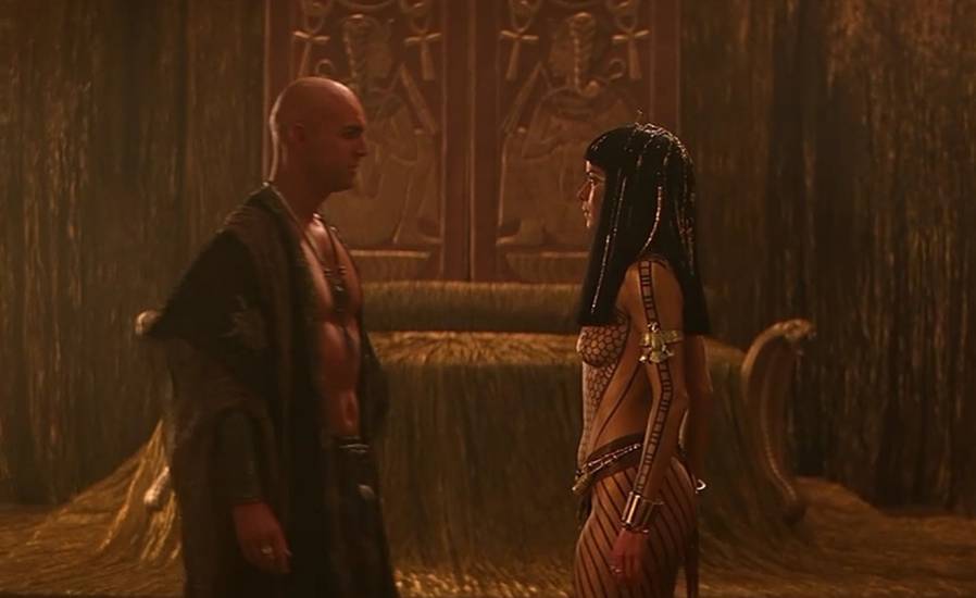 Patricia Velasquez Nude Scene InThe Mummy Movie