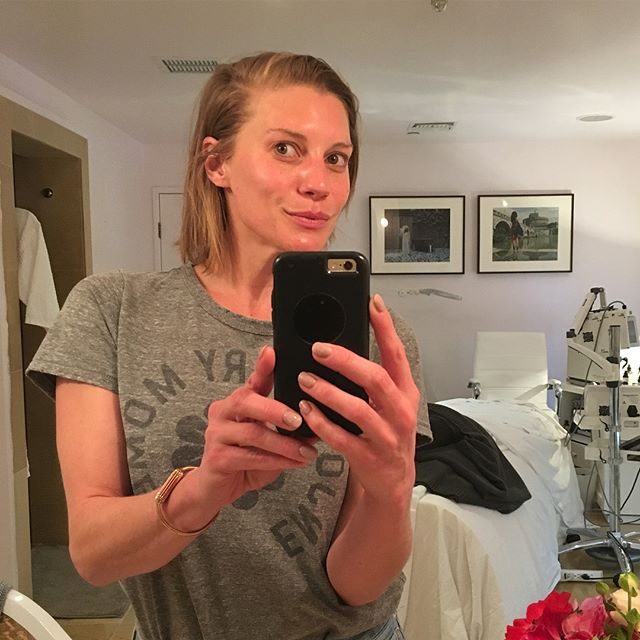 Katee Sackhoff Nude Butt On Hot Private Pic From Hospital
