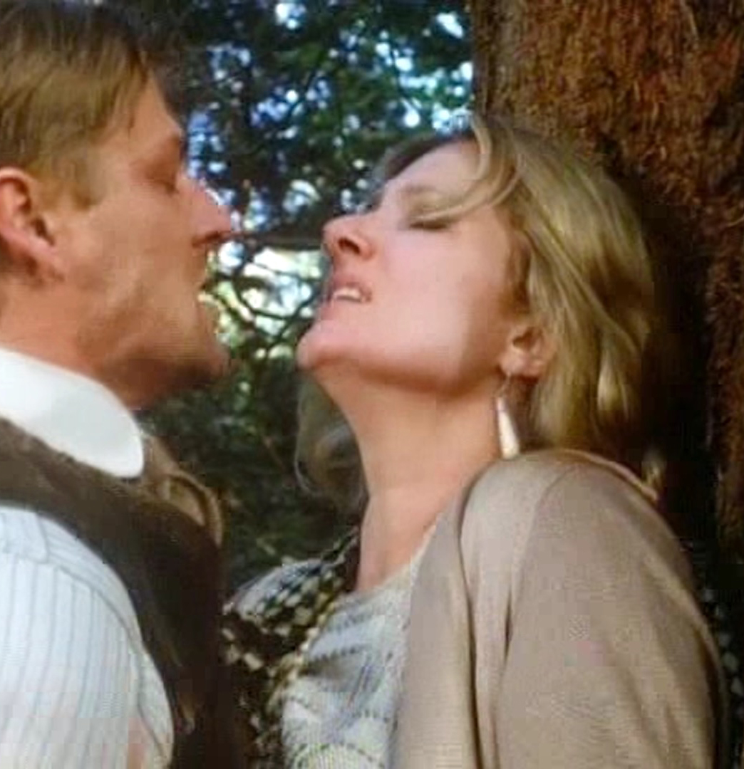 Joely Richardson Intense Sex In The Forest