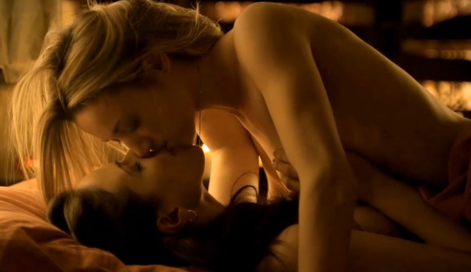 Zoie Palmer And Anna Silk Nude Lesbo Scene In Lost Girl Series